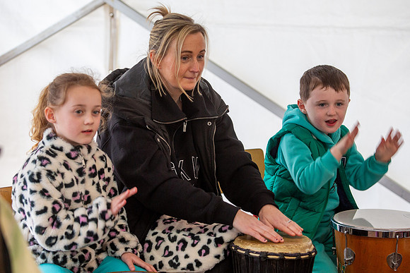 06 DrummingA'Feale117