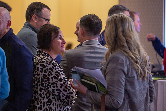 02 Networking Breakout041