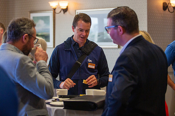 02 Networking Breakout051