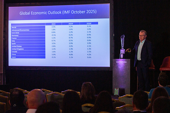 04 Conference099