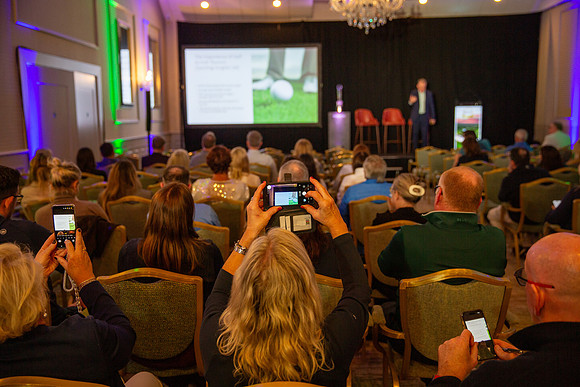 04 Conference103