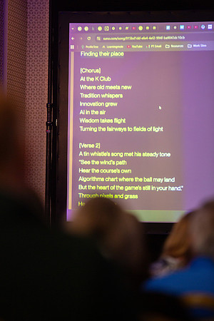 04 Conference110