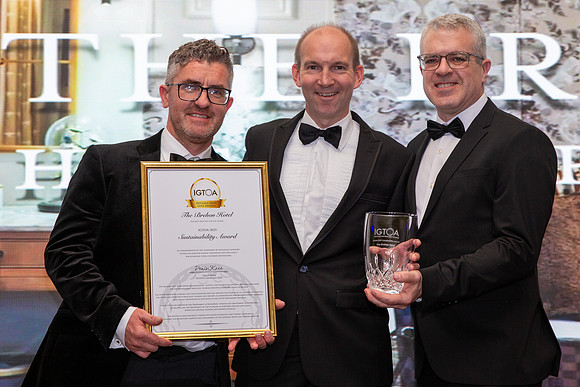 07 Awards365