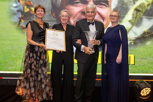07 Awards366