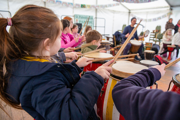 06 DrummingA'Feale106