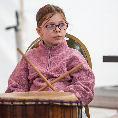 06 DrummingA'Feale108